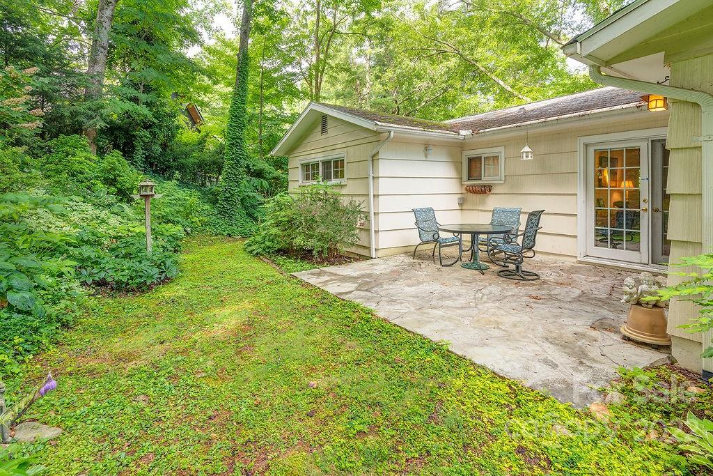 9 Maplewood Road Asheville, NC 28804 - Photo 25 of 26 Gallery Image 25