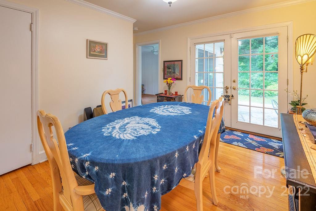 9 Maplewood Road Asheville, NC 28804 - Photo 8 of 26 Gallery Image 8