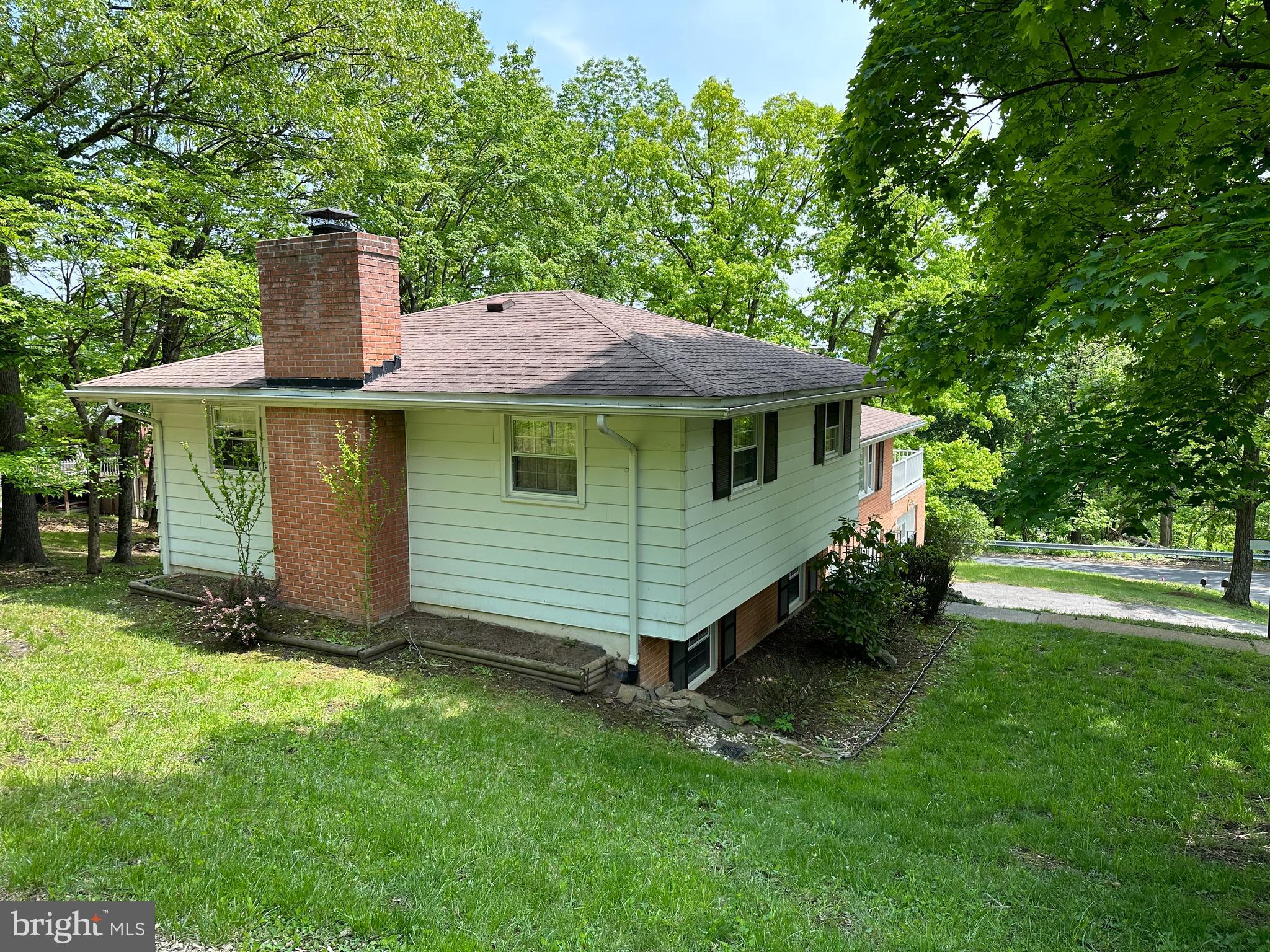 1037 Braddock Road Cumberland, MD 21502 - Photo 39 of 42 Gallery Image 39
