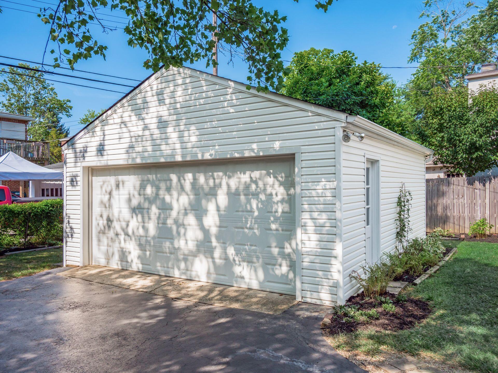 1569 Barrington Road Columbus, OH 43221 - Photo 41 of 43 Two-Car Garage