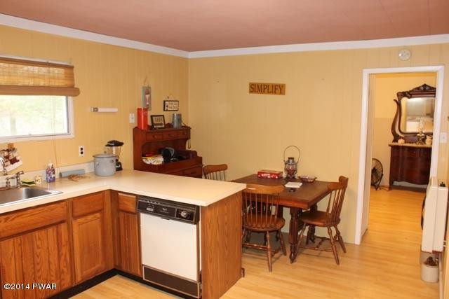 134 Riverside Drive Greentown, PA 18426 - Photo 10 of 15