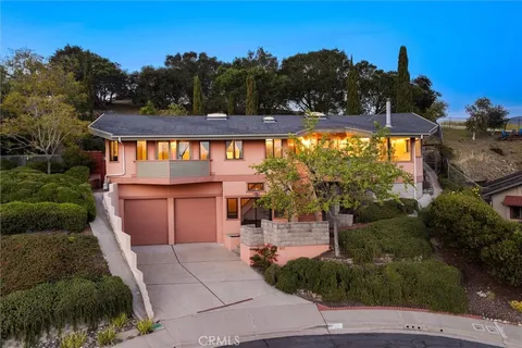 $1,769,000 | 957 Skyline Drive, San Luis Obispo, CA 93405