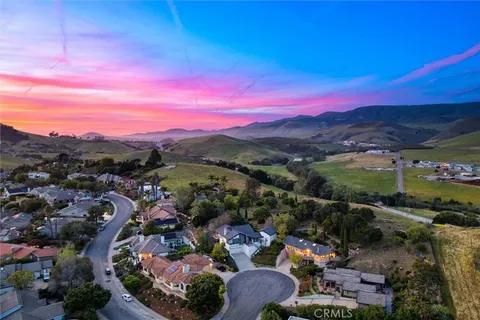 $1,769,000 | 957 Skyline Drive, San Luis Obispo, CA 93405