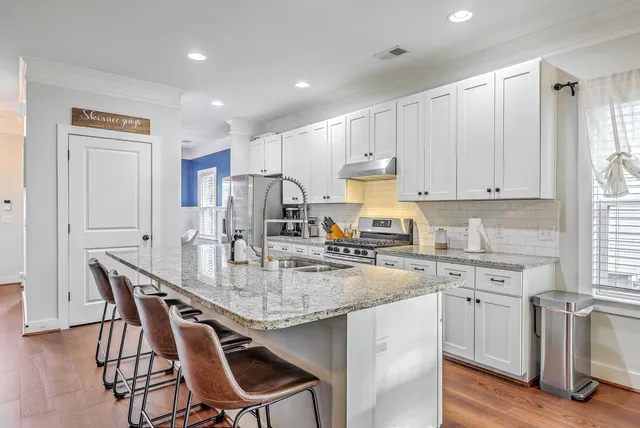 $665,000 | 4977 Chateau Avenue, North Charleston, SC 29405