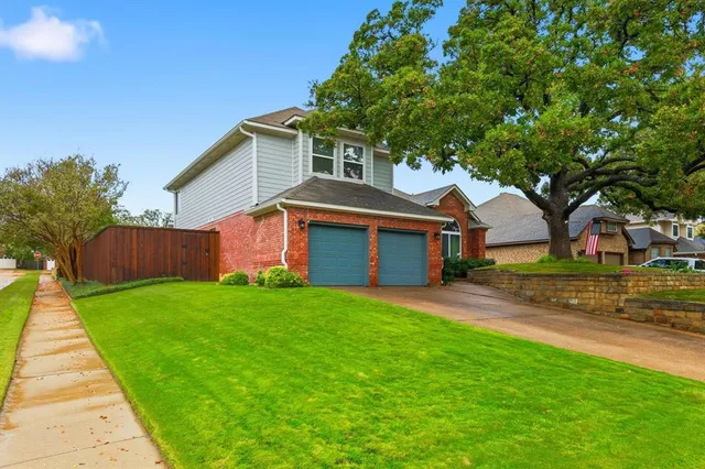 $4,000 | 4506 Dorchester Court, Grapevine, TX 76051