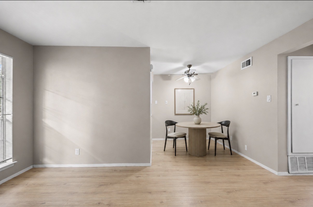 2012 Brun Street, Unit E Houston, TX 77019 - Photo 7 of 14 Virtually staged