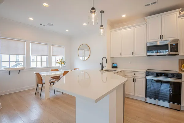 $259,900 | 905 Renaissance Court, Chattanooga, TN 37419