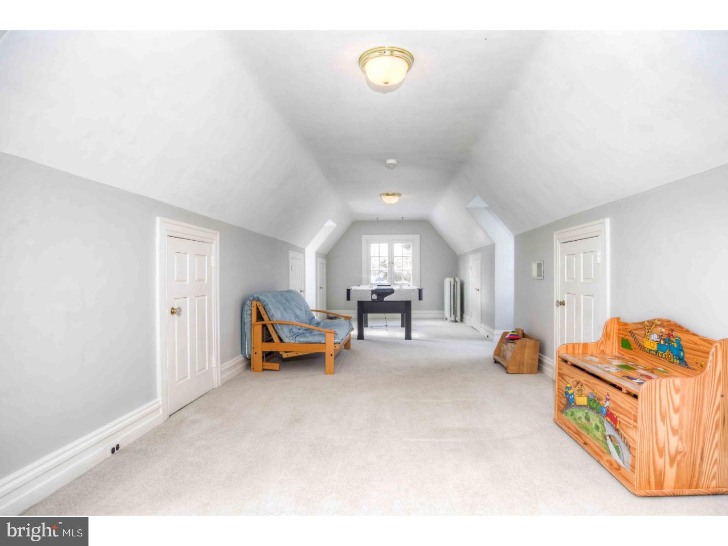 309 Chamounix Road Wayne, PA 19087 - Photo 22 of 25