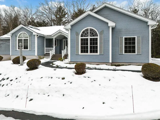 $565,000 | 1 South Ridge Drive, Winslow, ME 04901