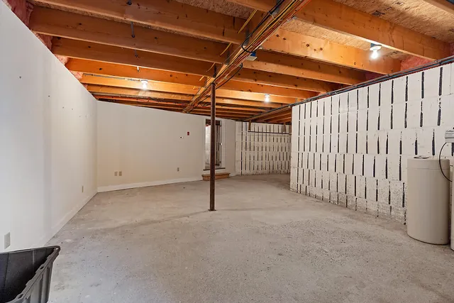 $565,000 | 1 South Ridge Drive, Winslow, ME 04901