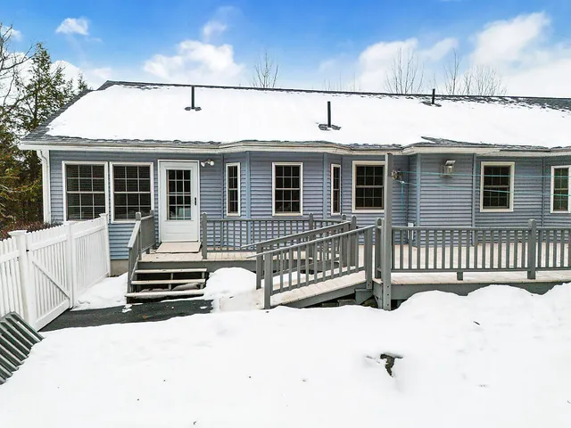 $565,000 | 1 South Ridge Drive, Winslow, ME 04901