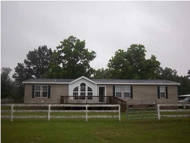 417 McLeod Road Walterboro, SC 29488 - Photo 1 of 5 Primary Photo