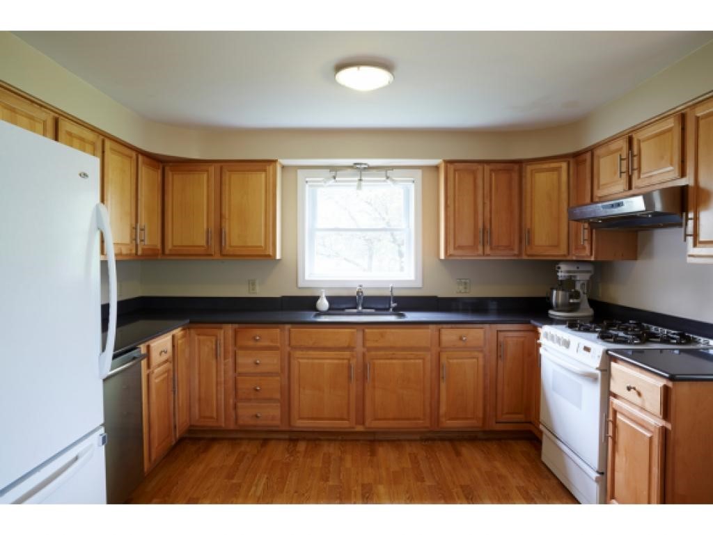 647 Littleton Road Monroe, NH 03771 - Photo 3 of 34