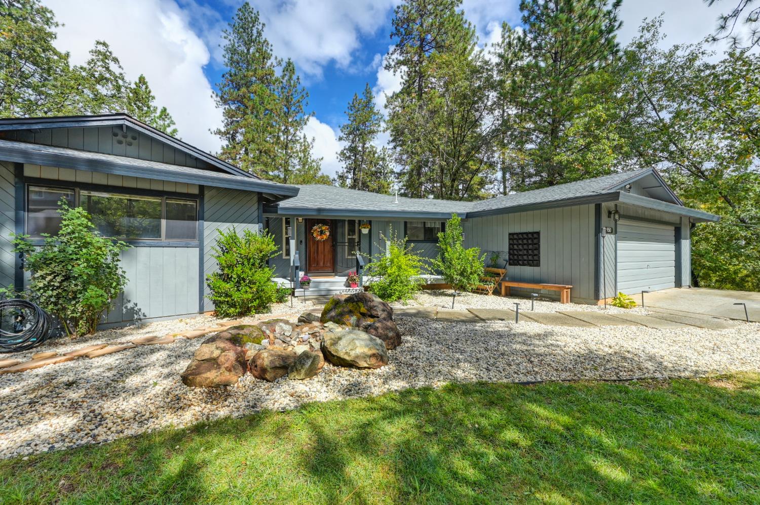 950 Pine Hill Road Colfax, CA 95713 - Photo 5 of 58