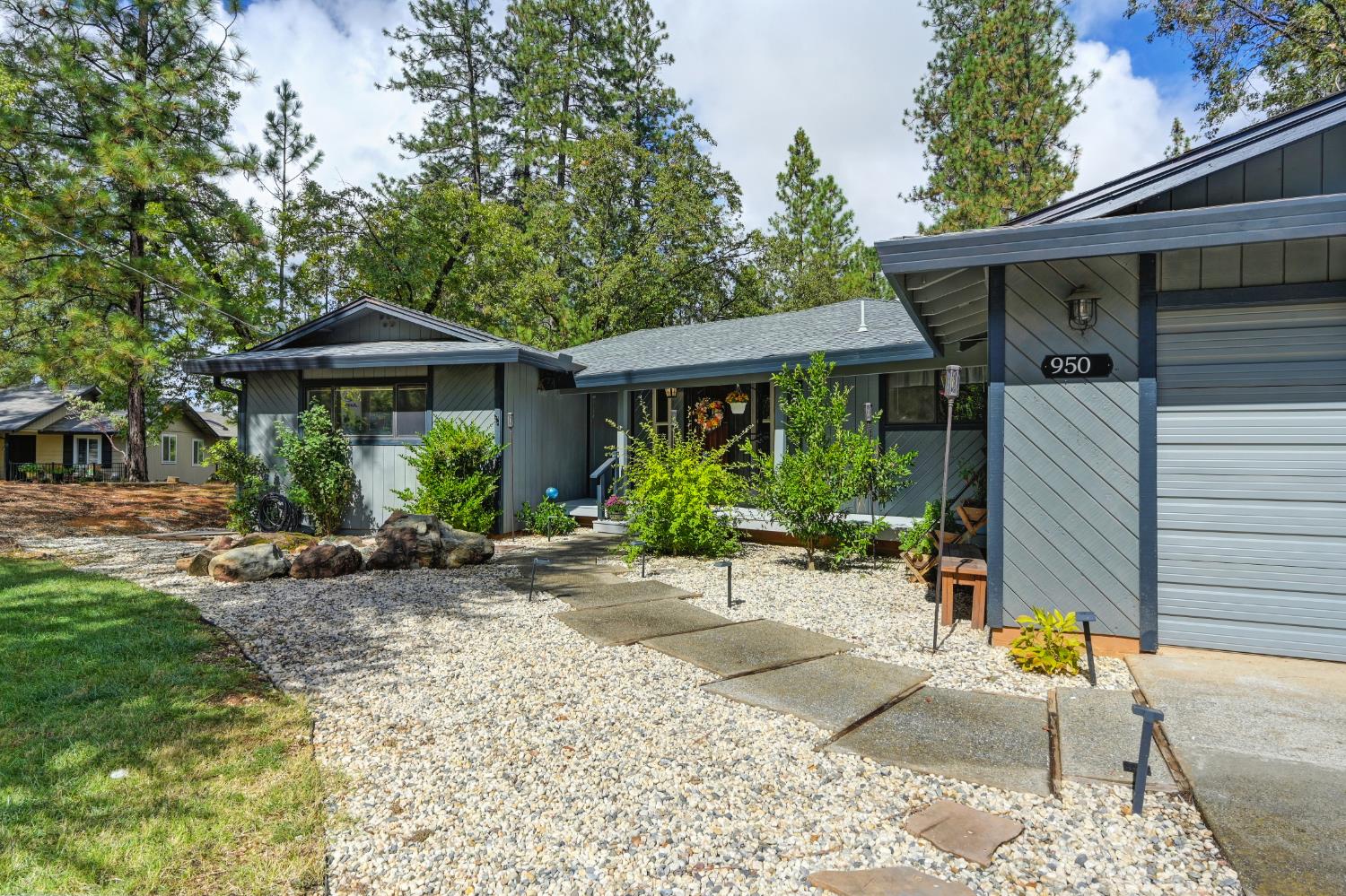 950 Pine Hill Road Colfax, CA 95713 - Photo 6 of 58