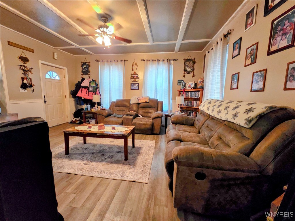 314 Park Avenue Ridgeway, NY 14103 - Photo 4 of 11