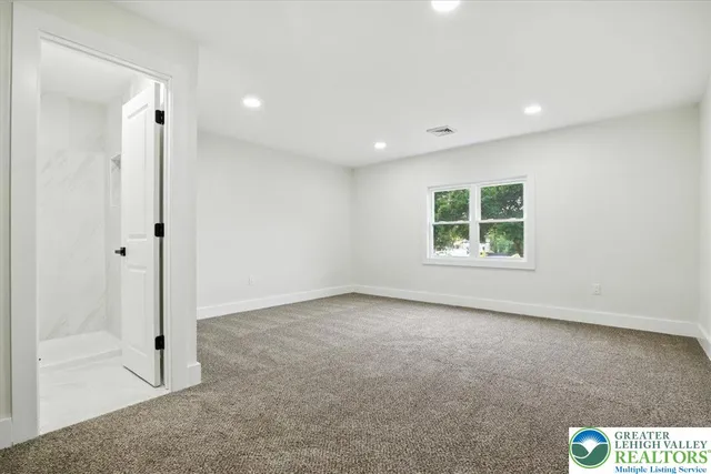 $420,000 | 1941 Leithsville Road, Hellertown, PA 18055