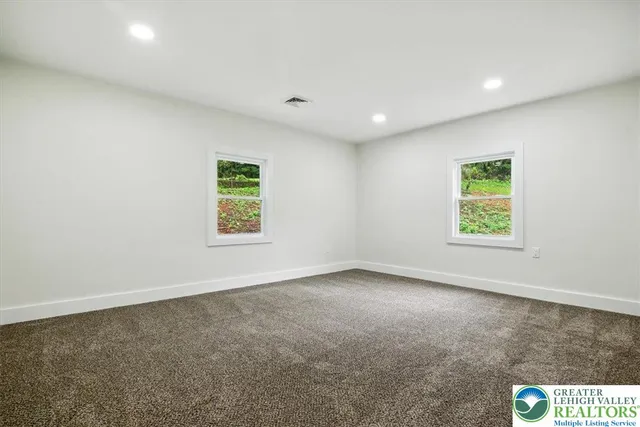 $420,000 | 1941 Leithsville Road, Hellertown, PA 18055