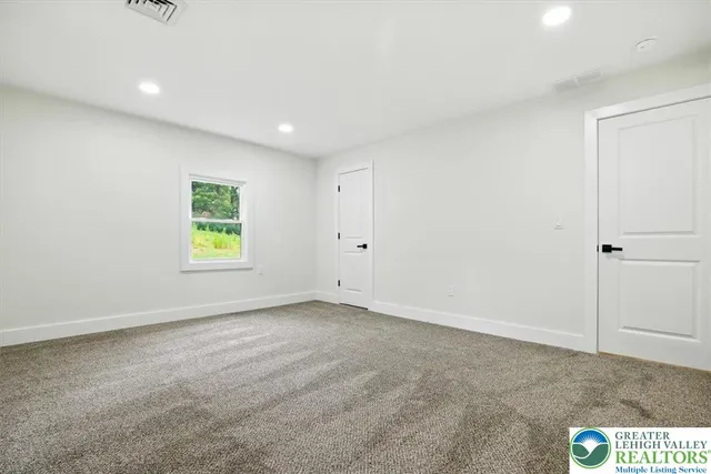 $420,000 | 1941 Leithsville Road, Hellertown, PA 18055