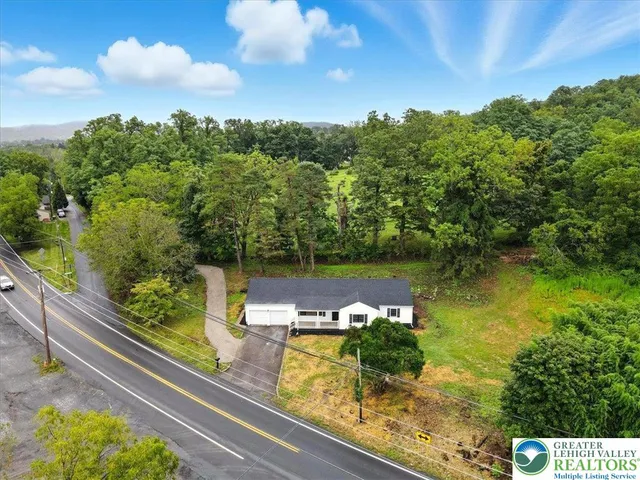 $420,000 | 1941 Leithsville Road, Hellertown, PA 18055