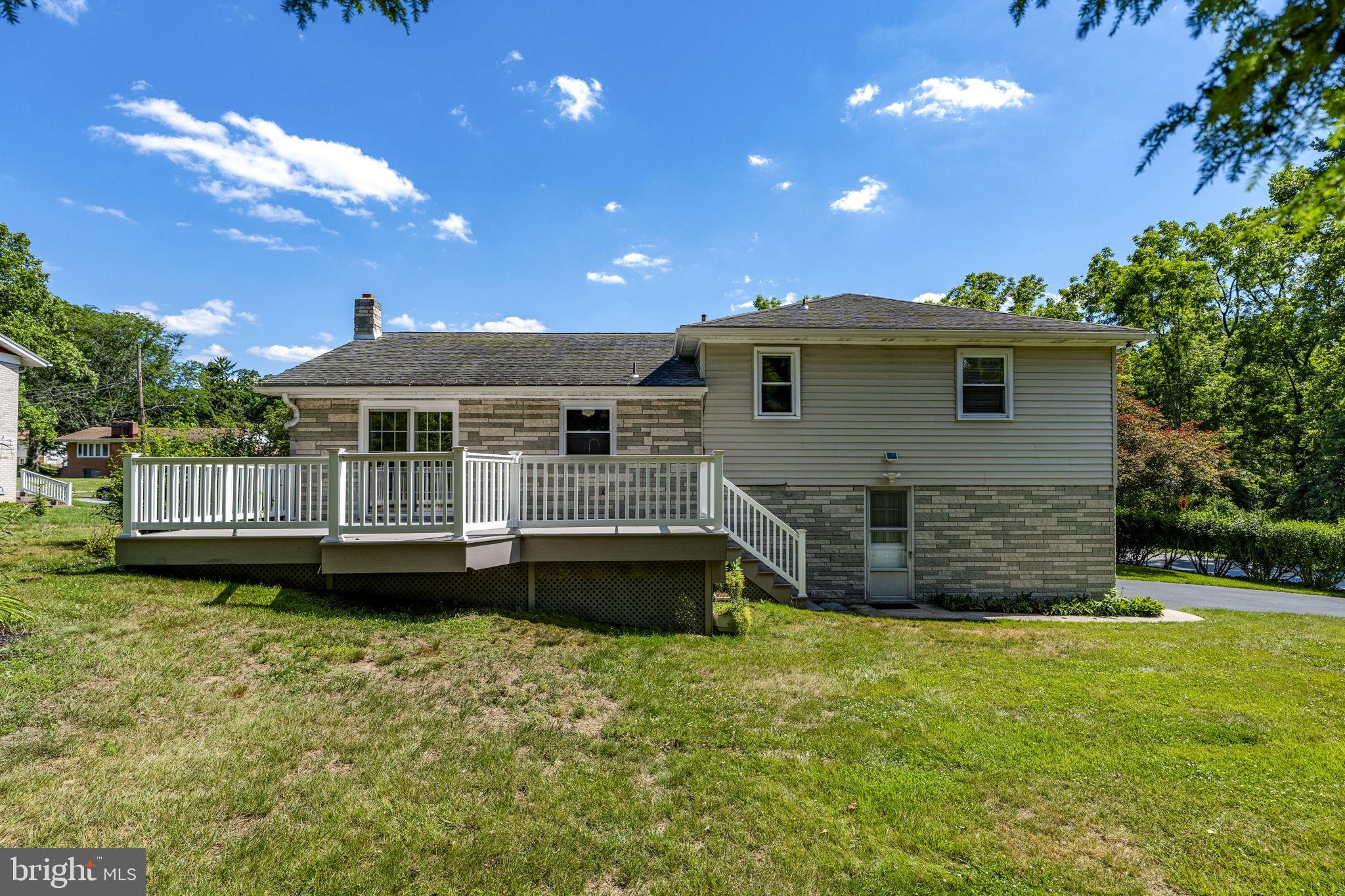 4107 Trowbridge Road York, PA 17402 - Photo 39 of 50 Charming home with spacious deck.