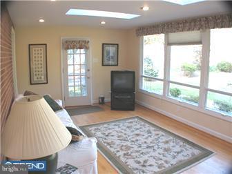 513 Georgian Road Glenside, PA 19038 - Photo 7 of 12 Gallery Image 7