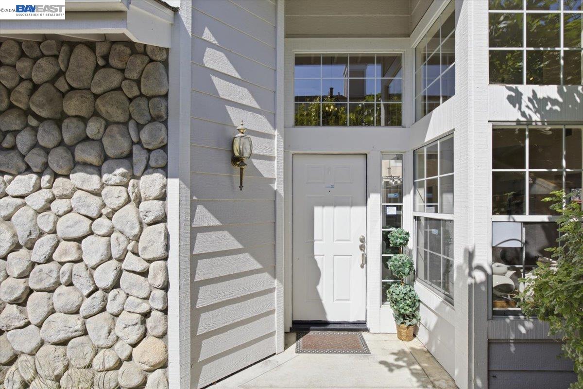5579 Ridgewood Drive Fremont, CA 94555 - Photo 10 of 64