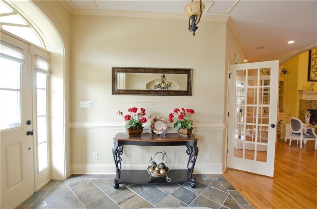 1331 Barrows Grove Road Madison, GA 30650 - Photo 3 of 47