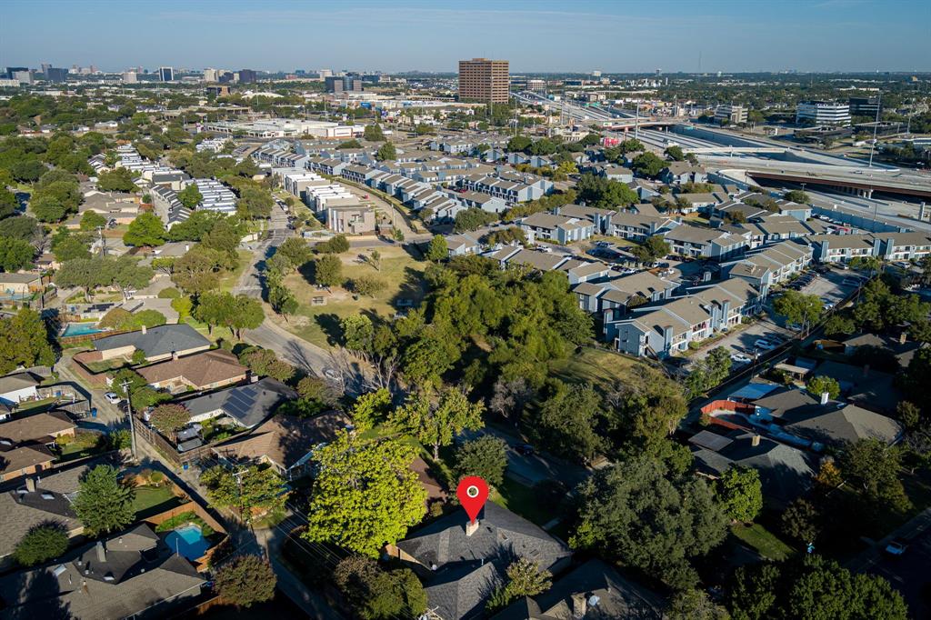 9552 Timberleaf Drive Dallas, TX 75243 - Photo 37 of 38 an aerial view of a city