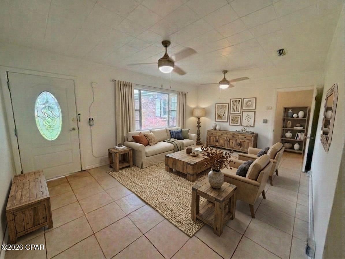 6920 Florida Street Grand Ridge, FL 32442 - Photo 11 of 43 Gallery Image 11