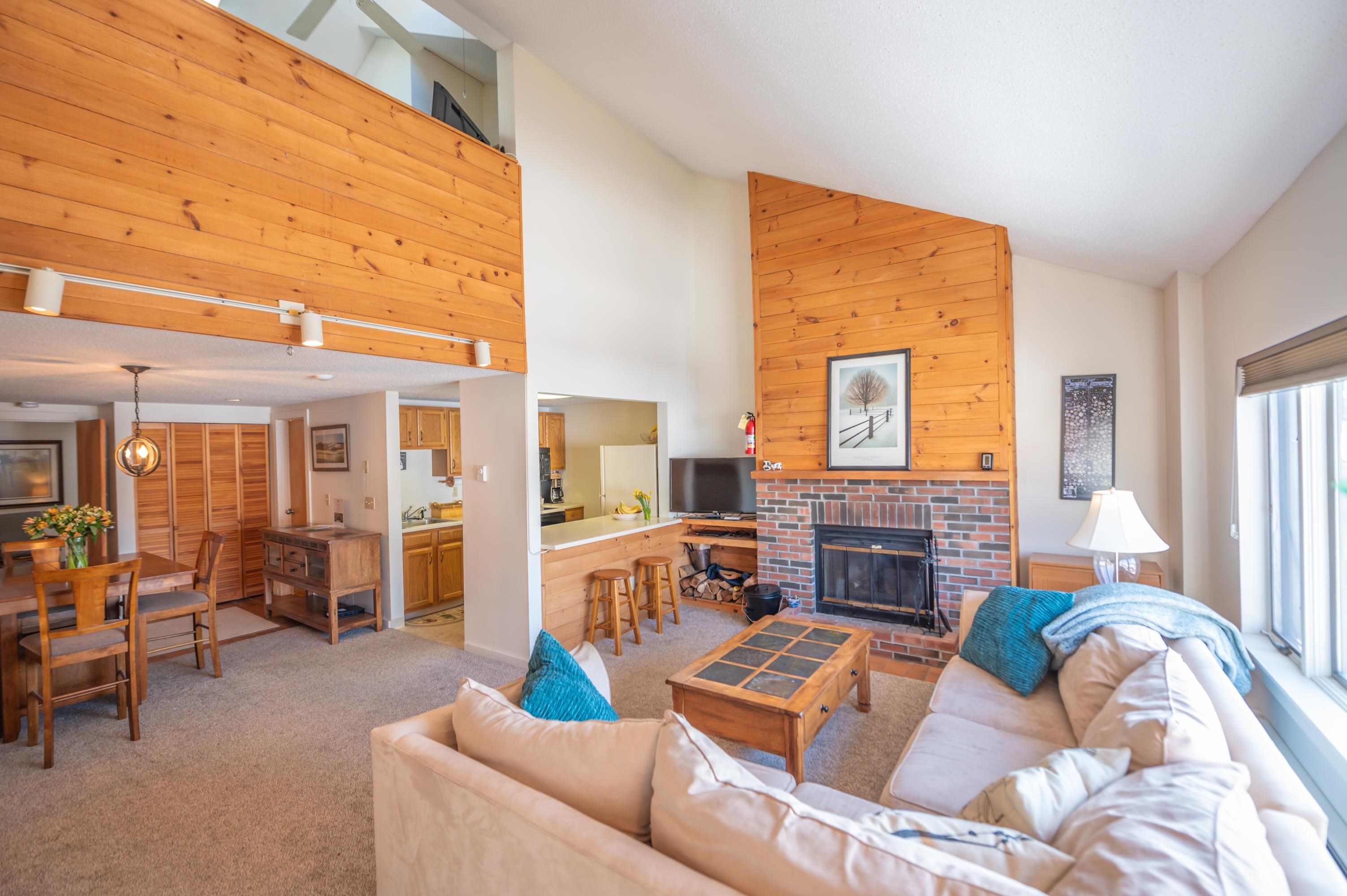 339 K Handle Road, Unit ELMS K West Dover, VT 05356 - Photo 2 of 28 Gallery Image 2