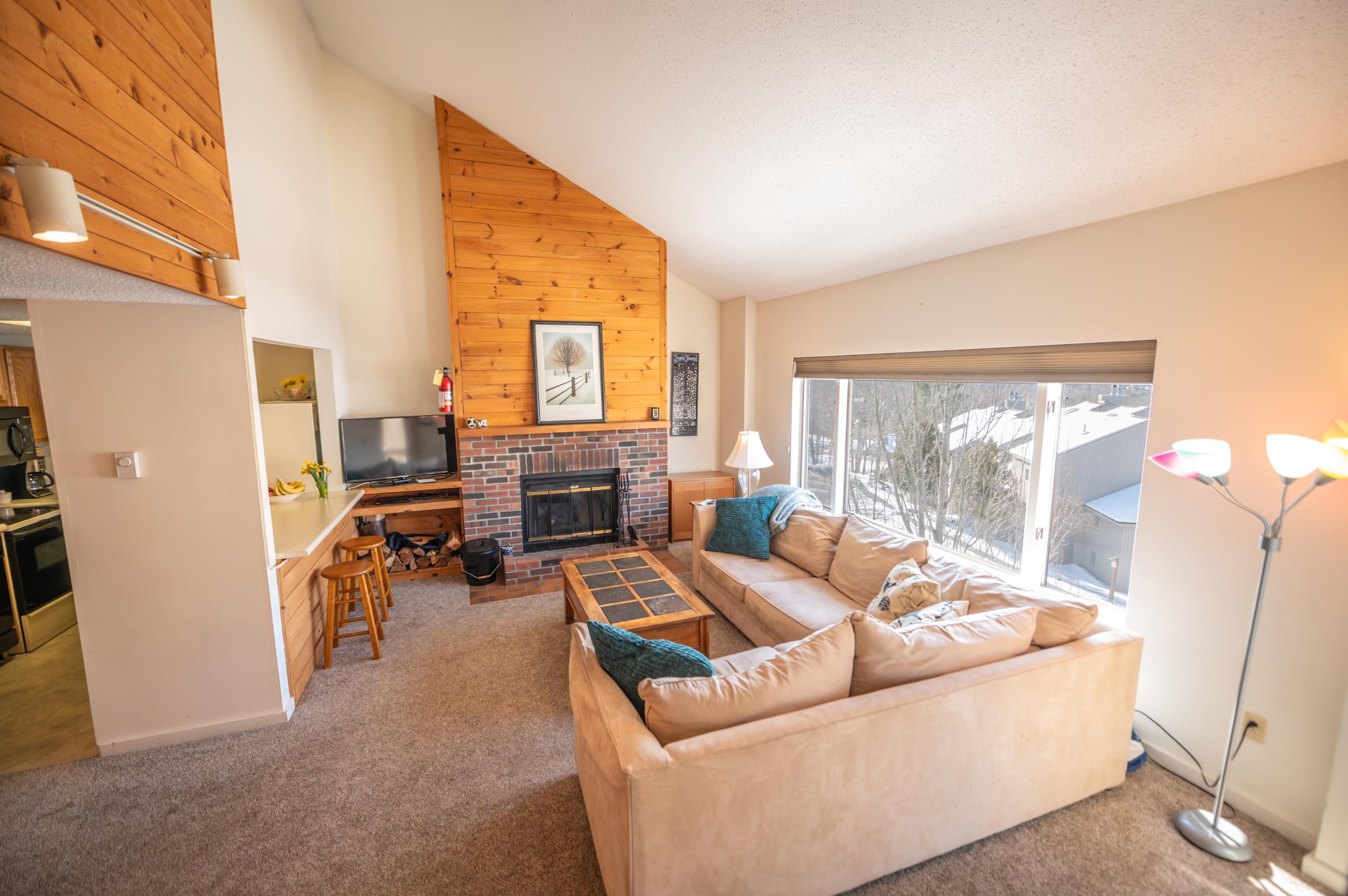 339 K Handle Road, Unit ELMS K West Dover, VT 05356 - Photo 7 of 28 Gallery Image 7