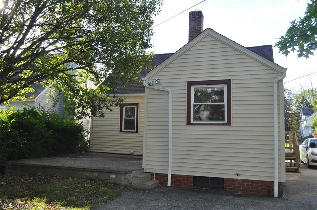 11805 Granger Road Cleveland, OH 44125 - Photo 3 of 9 View of home's exterior