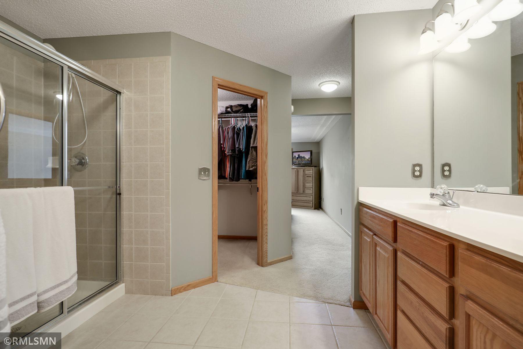 18902 Inlet Road Lakeville, MN 55044 - Photo 15 of 24 Gallery Image 15