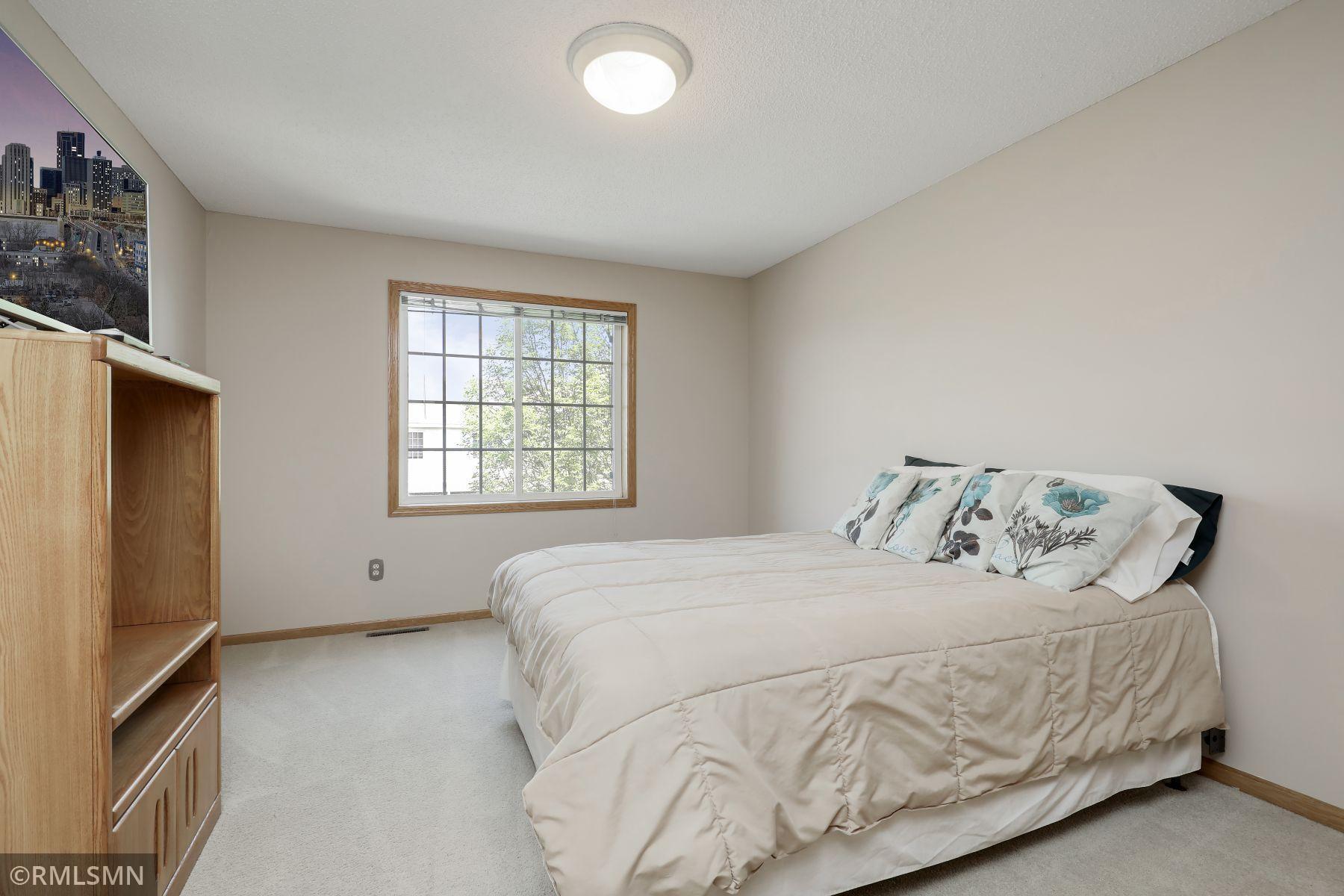 18902 Inlet Road Lakeville, MN 55044 - Photo 17 of 24 Gallery Image 17