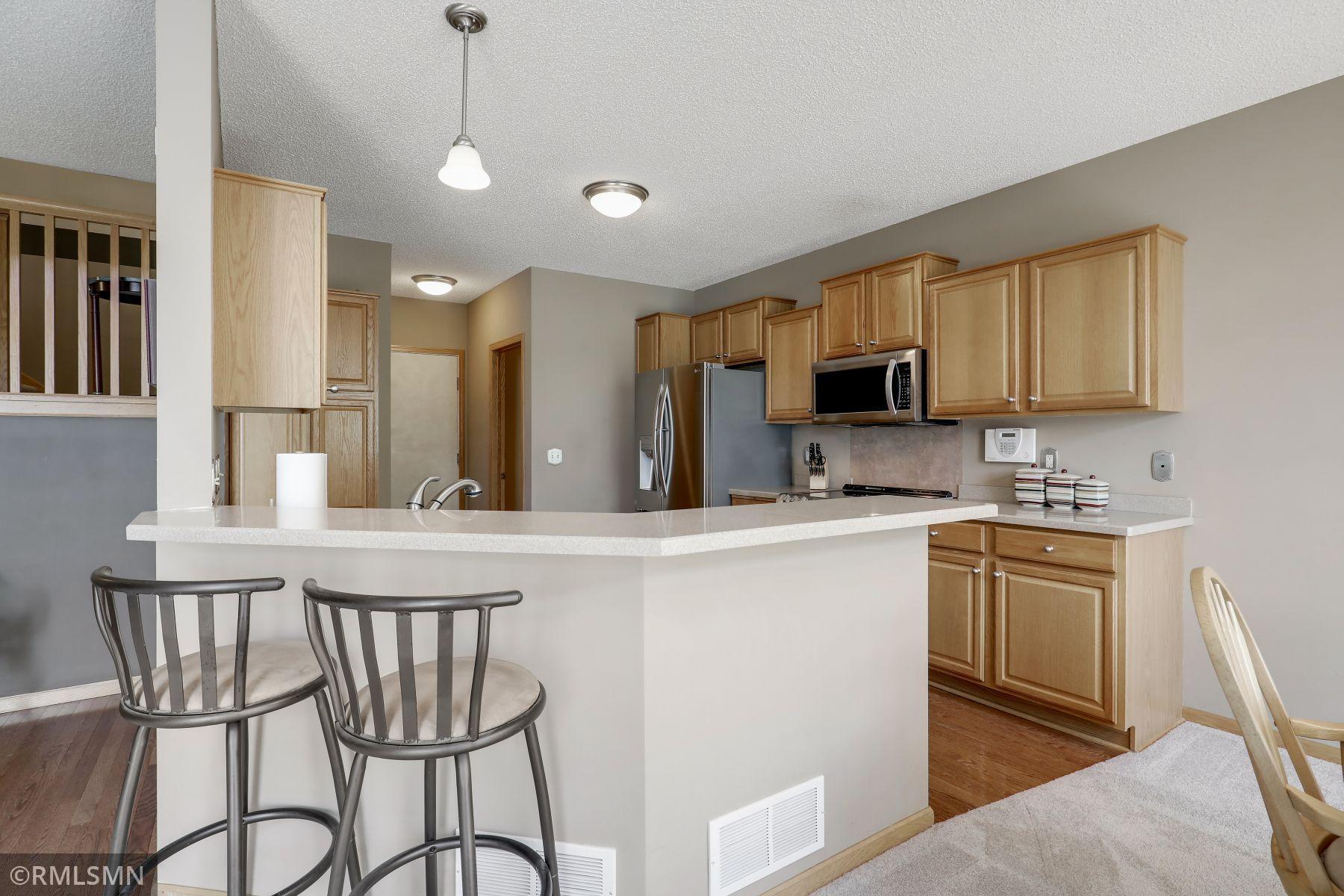 18902 Inlet Road Lakeville, MN 55044 - Photo 8 of 24 Gallery Image 8
