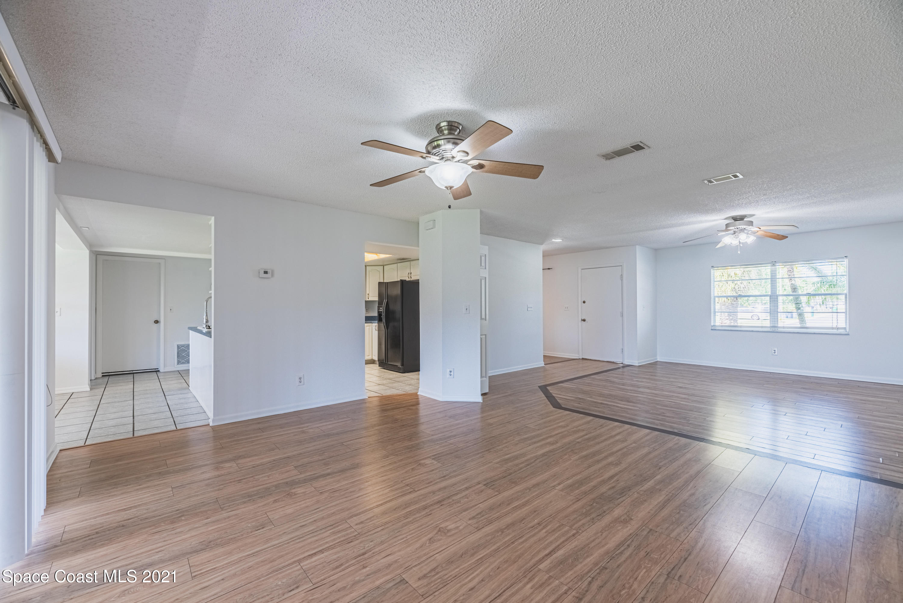 2021 Tallpine Road Melbourne, FL 32935 - Photo 22 of 44 Living room/Dining Room