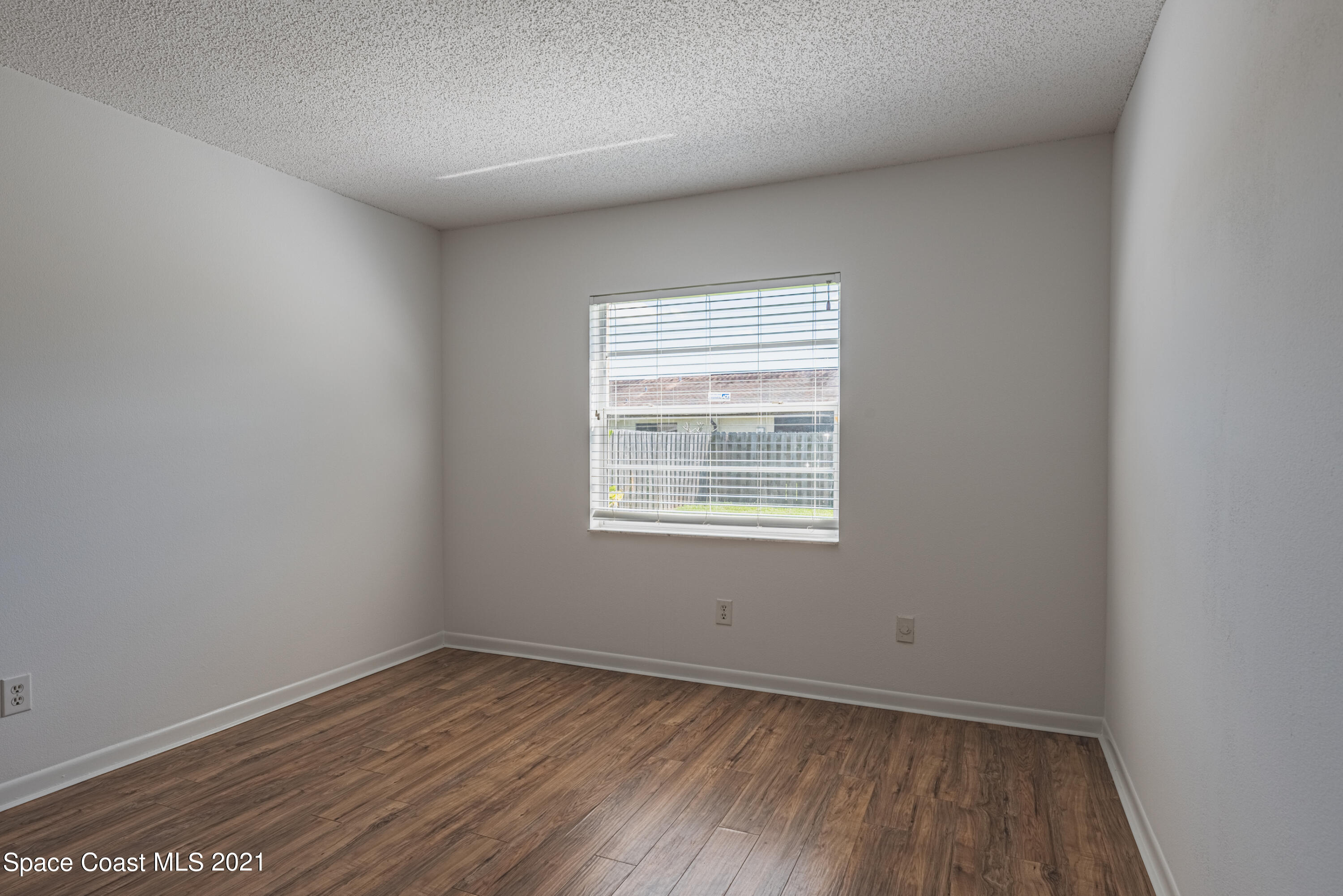 2021 Tallpine Road Melbourne, FL 32935 - Photo 25 of 44 JC7_2353-HDR