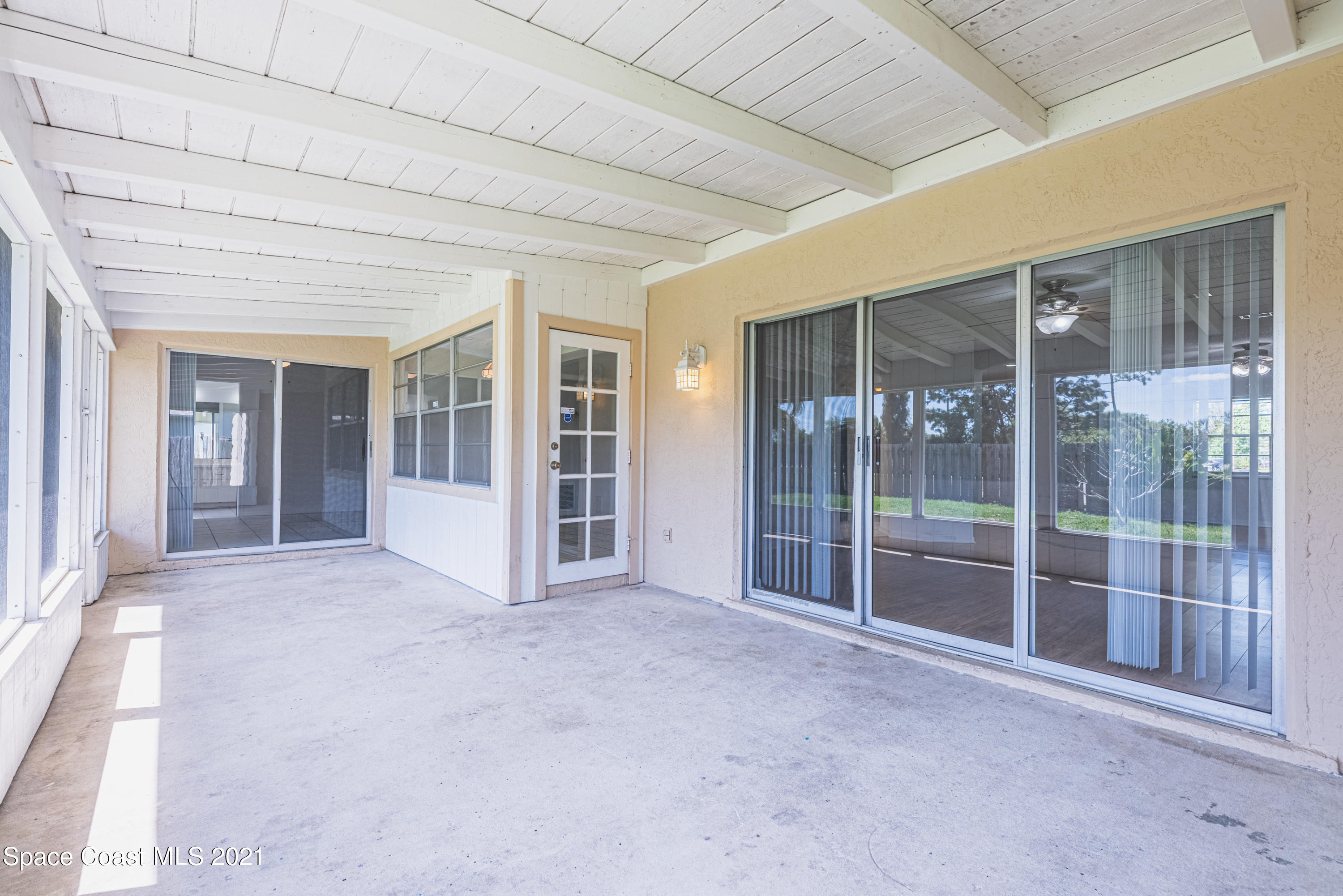 2021 Tallpine Road Melbourne, FL 32935 - Photo 32 of 44 JC7_2386-HDR