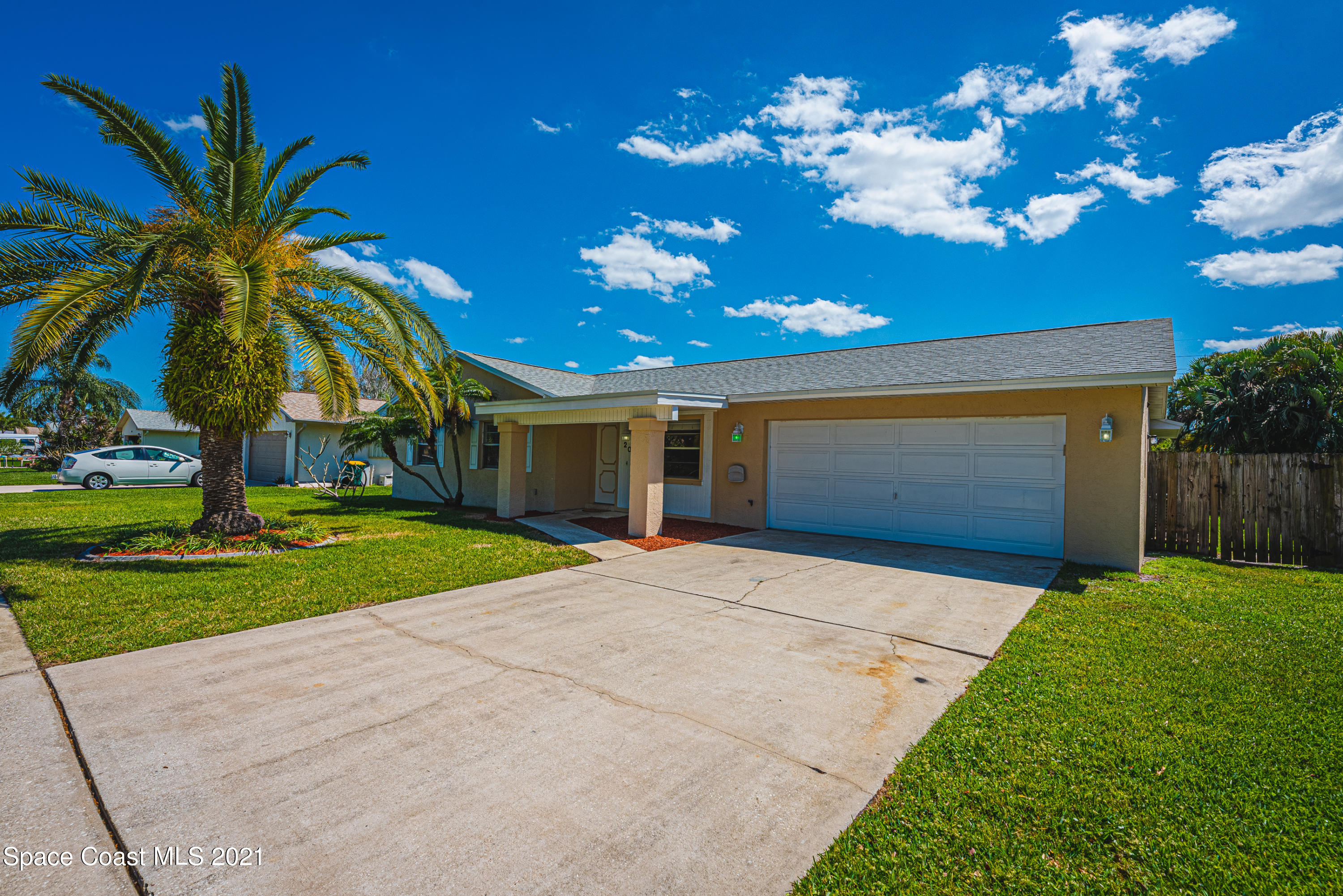 2021 Tallpine Road Melbourne, FL 32935 - Photo 41 of 44 JC7_2419-HDR