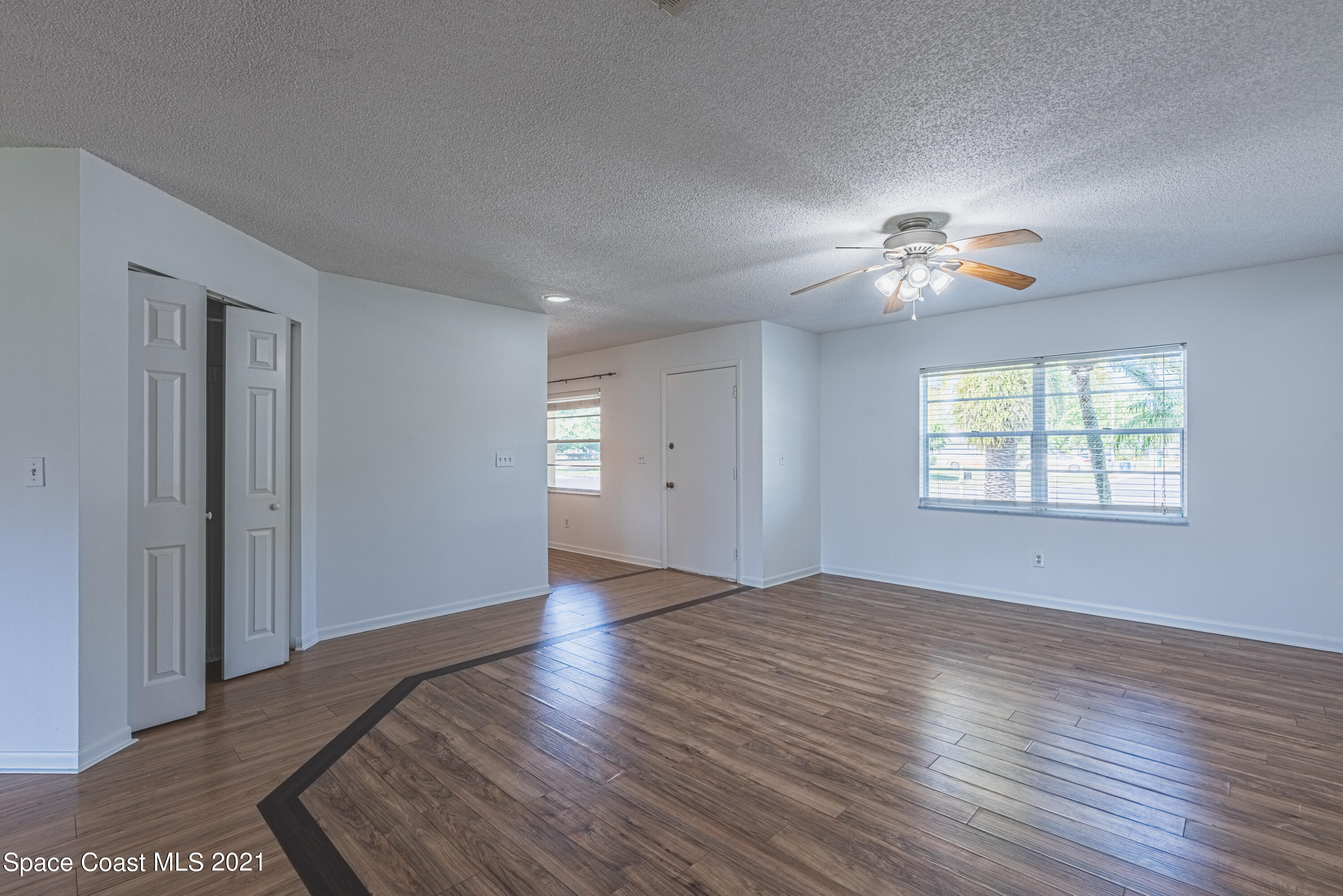 2021 Tallpine Road Melbourne, FL 32935 - Photo 6 of 44 JC7_2243-HDR