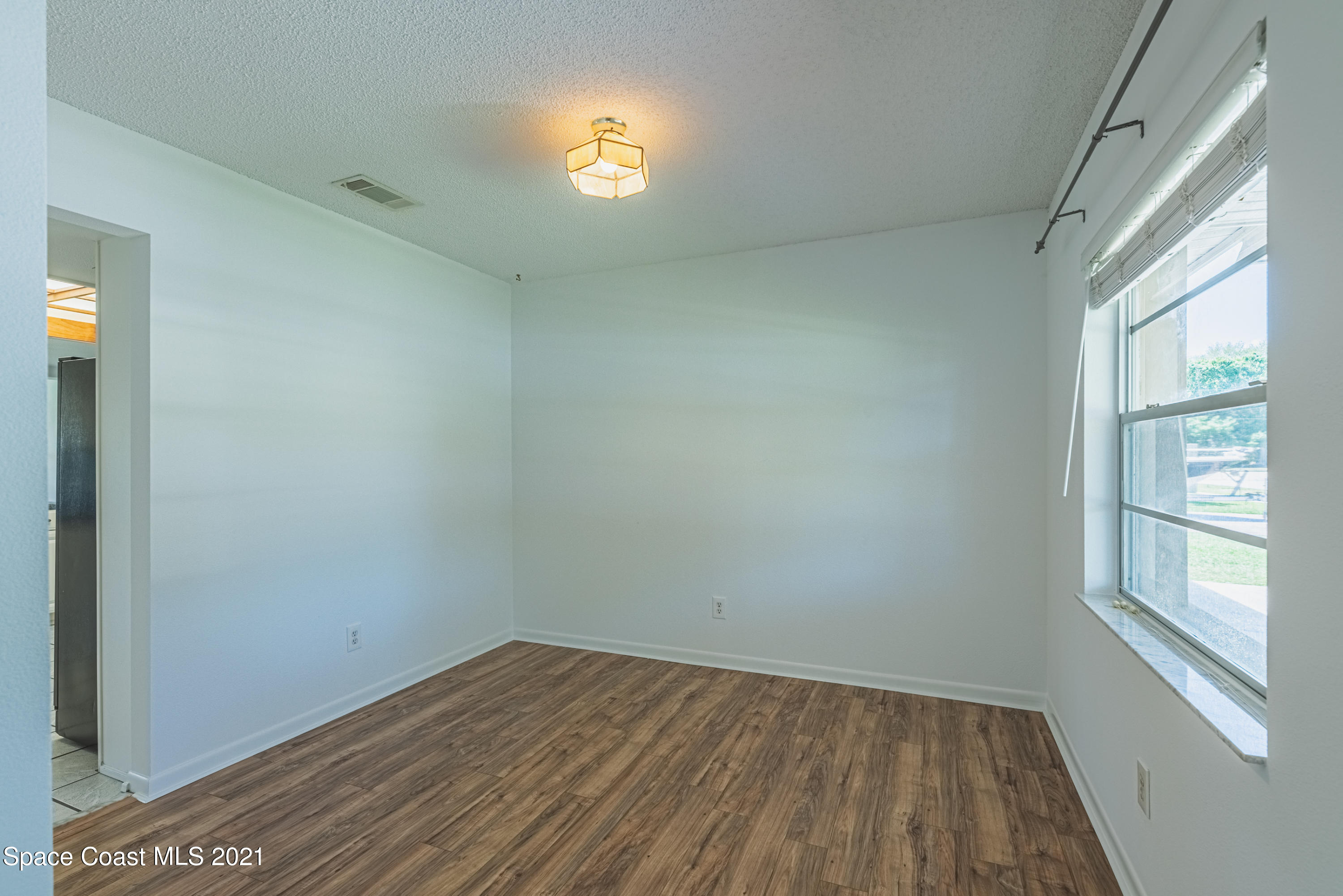 2021 Tallpine Road Melbourne, FL 32935 - Photo 8 of 44 Bonus room