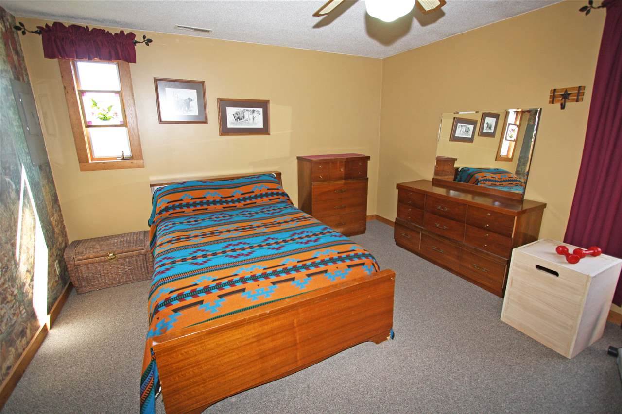 2010 West Till Road Fort Wayne, IN 46818 - Photo 21 of 29