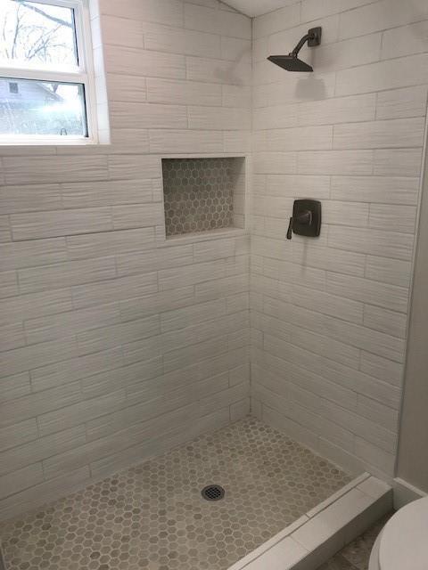 619 Bolivar Street Denton, TX 76201 - Photo 5 of 5 a bathroom with a shower