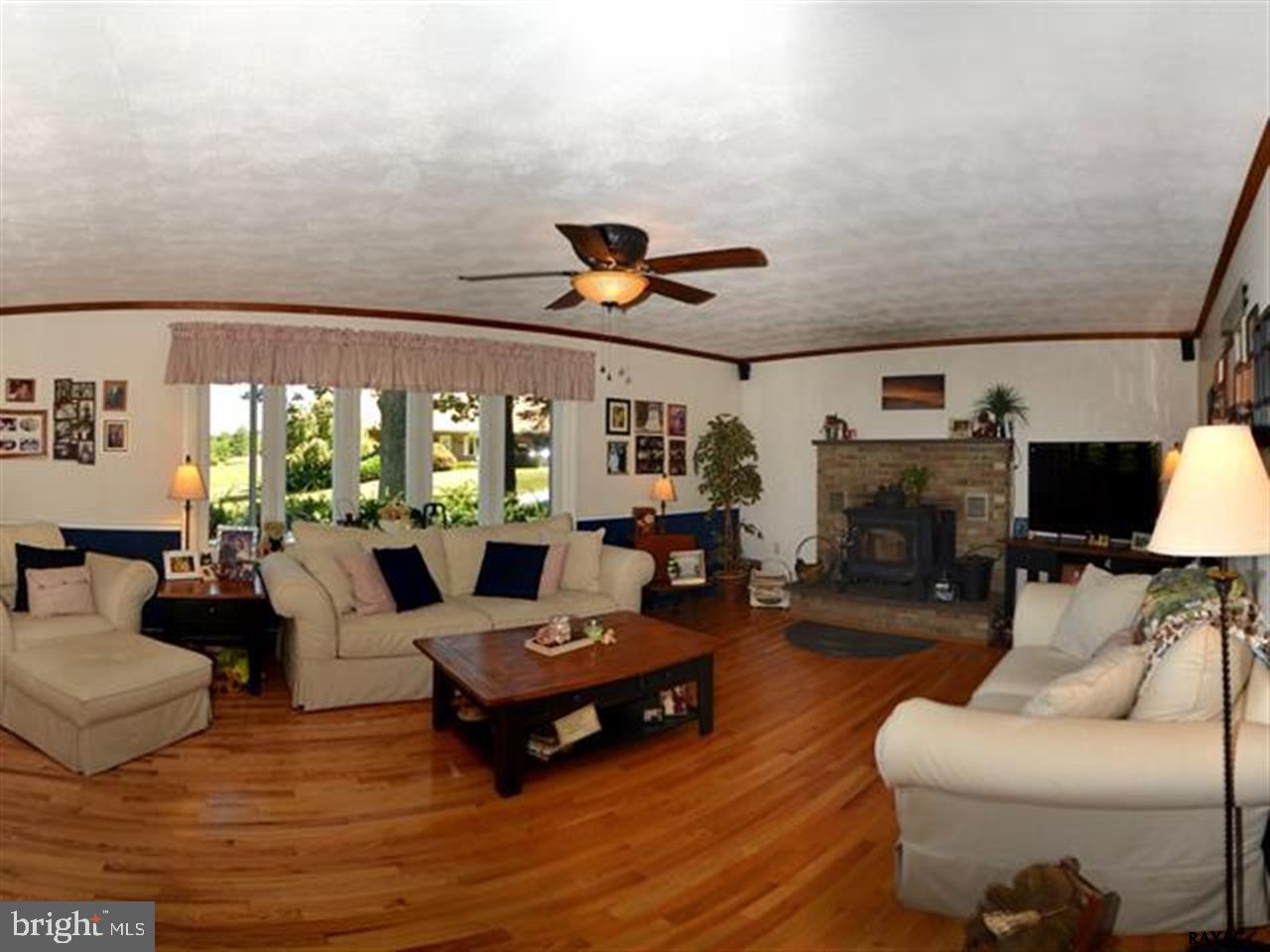 106 Reehling Road New Freedom, PA 17349 - Photo 6 of 24 Gallery Image 6