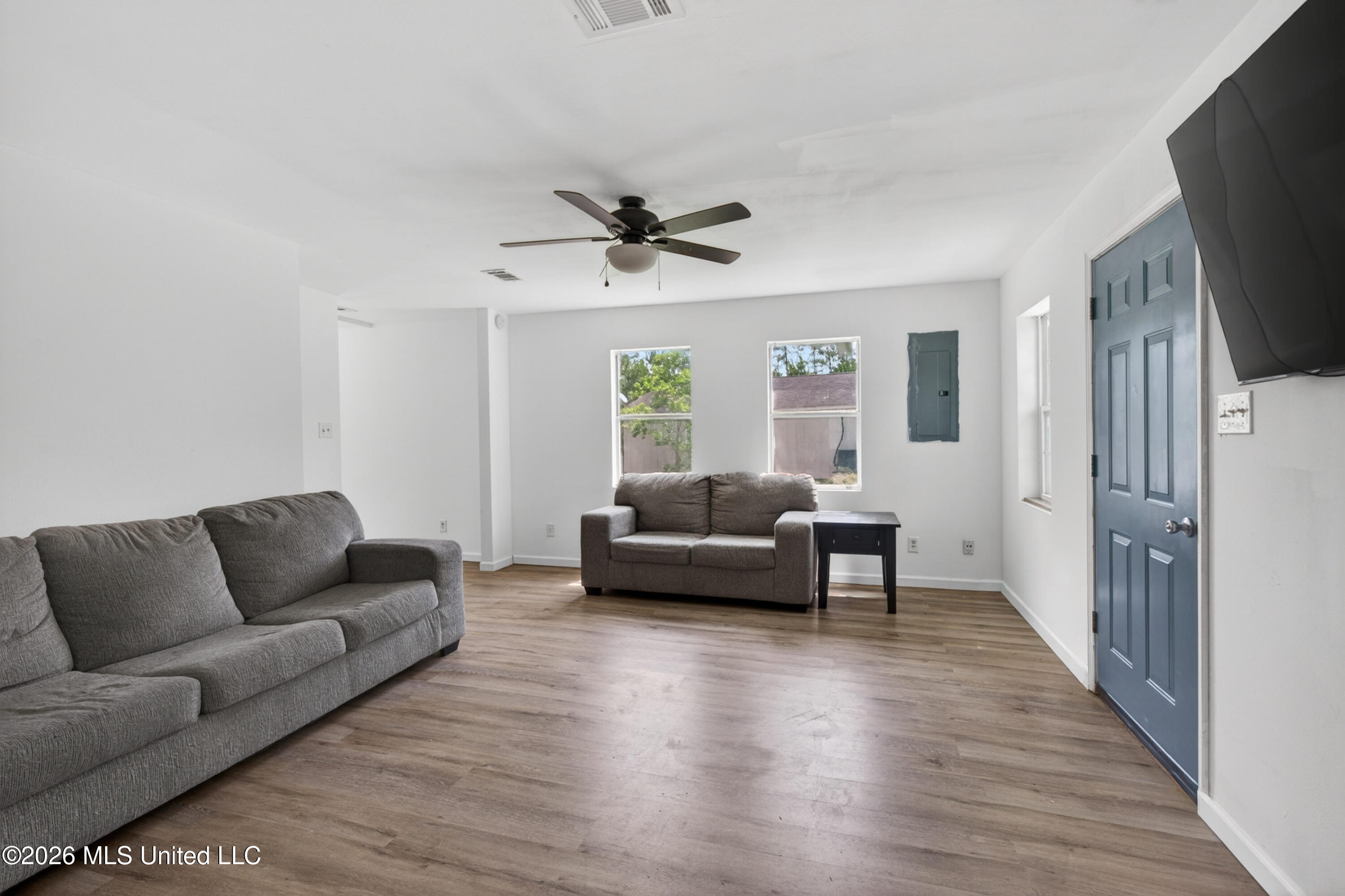 5030 Hawk Street Bay St. Louis, MS 39520 - Photo 7 of 35 5030HawkSt.-7