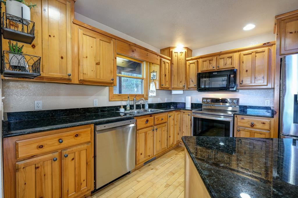 66 Mistletoe Ridge Murphy, NC 28906 - Photo 10 of 74