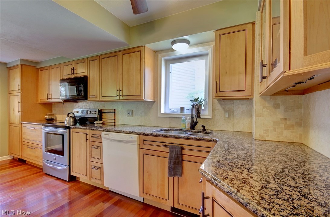 462 Forestview Road Bay Village, OH 44140 - Photo 10 of 29 Gallery Image 10