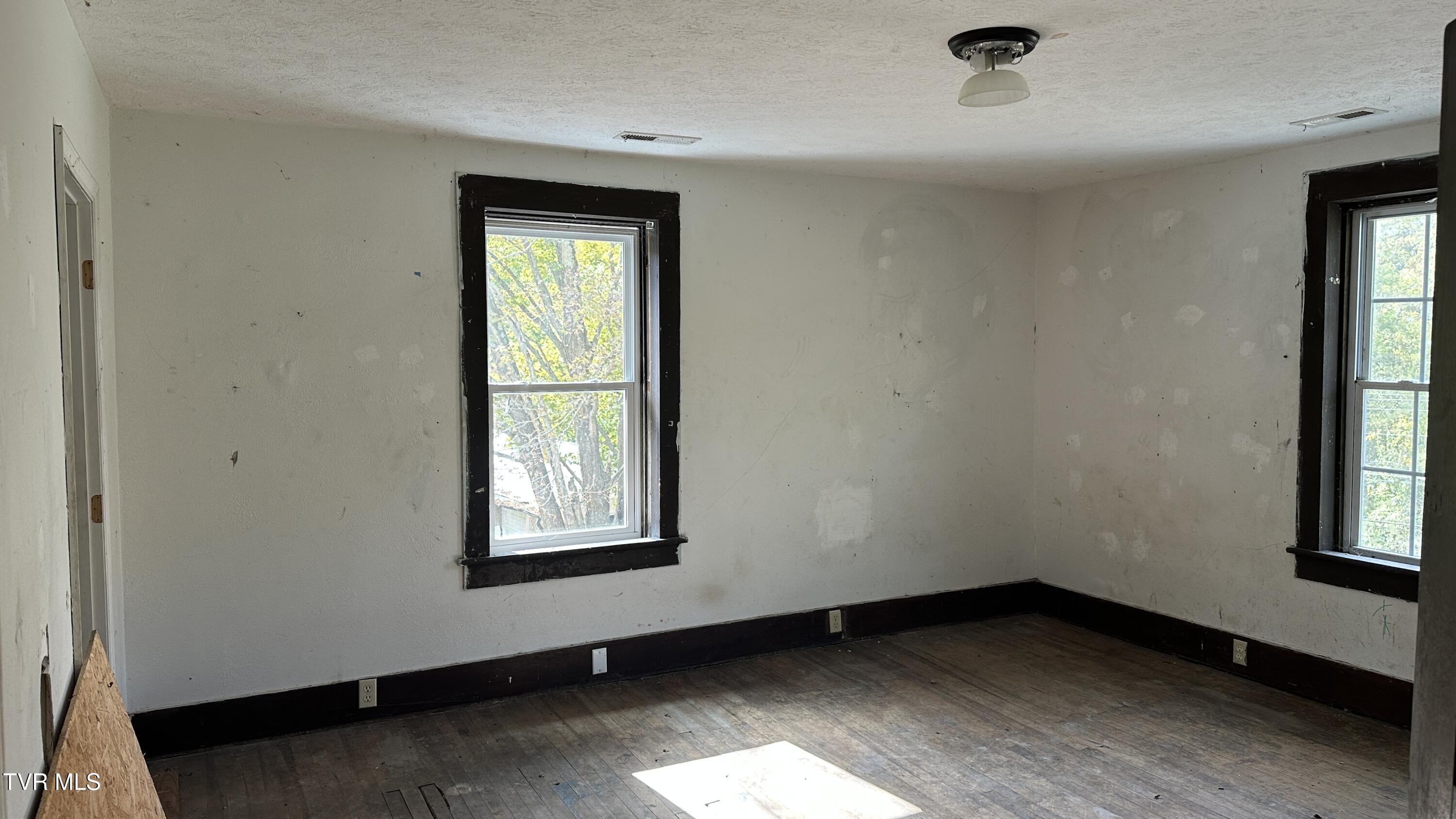 2459 Old State Rte 34 Limestone, TN 37681 - Photo 29 of 71 Old St Rte 34__105