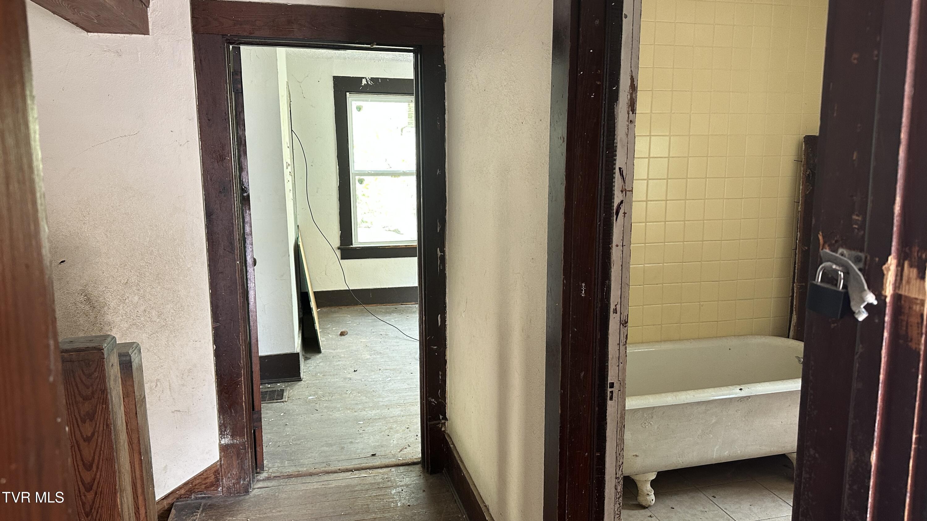 2459 Old State Rte 34 Limestone, TN 37681 - Photo 31 of 71 Old St Rte 34__103